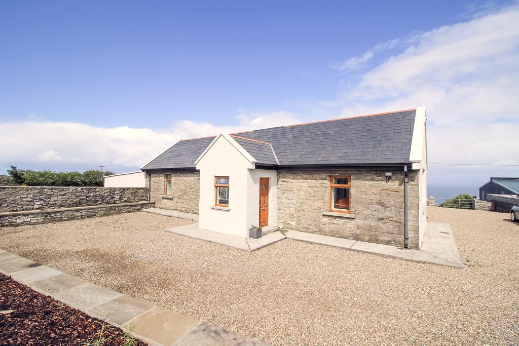 Salt Cliff Cottage Doolin Exterior photo