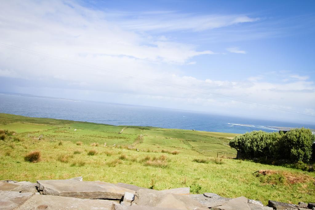 Salt Cliff Cottage Doolin Exterior photo